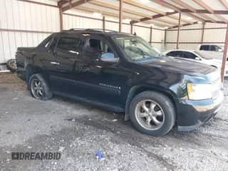 2008 Chevrolet Avalanche 1LT с VIN 3GNEC12008G173774, выставлен на аукционе IAAI как лот 42879533 с пробегом 226 345 миль миль и . История ставок и продаж доступна на DreamBid. Изображение 1.