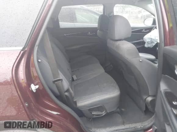 2019 Kia Sorento LX с VIN 5XYPGDA53KG482701, выставлен на аукционе IAAI как лот 42229929 с пробегом 161 526 миль миль и . История ставок и продаж доступна на DreamBid. Изображение 8.