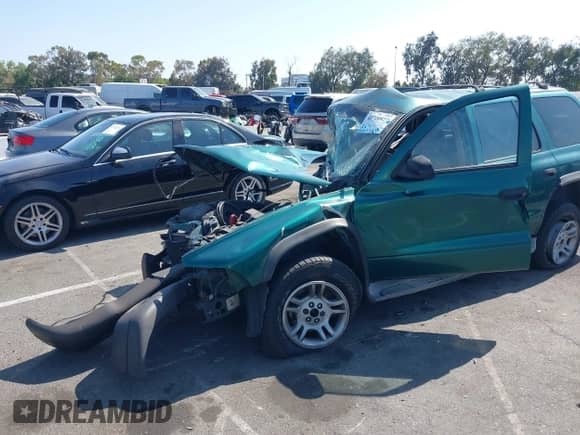 2003 Dodge Durango Sport с VIN 1D4HR38N43F547402, выставлен на аукционе IAAI как лот 42720827 с пробегом 156 801 миль миль и . История ставок и продаж доступна на DreamBid. Изображение 16.