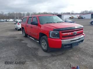 2011 Chevrolet Silverado 1500 LS z VIN 3GCPKREA0BG182991, wystawiony jako IAAI lot #41925926 z przebiegiem 180 670 mil mil oraz . Historia ofert i sprzedaży dostępna na DreamBid. Obrazek 1.