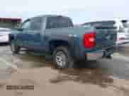 2011 Chevrolet Silverado 1500 LS z VIN 3GCPKREA9BG247515, wystawiony jako IAAI lot #42021206 z przebiegiem 129 046 mil mil oraz . Historia ofert i sprzedaży dostępna na DreamBid. Obrazek 3.