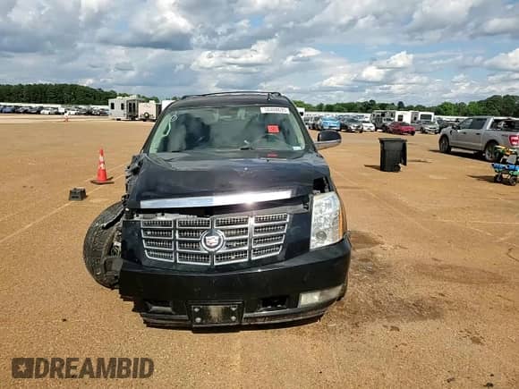 2012 Cadillac Escalade ESV Luxury с VIN 1GYS3HEF7CR218331, выставлен на аукционе Copart как лот 56408695 с пробегом 169 077 миль миль и Списание • Salvage title. История ставок и продаж доступна на DreamBid. Изображение 14.