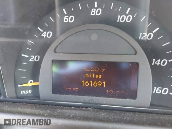 2003 Mercedes-Benz C 320 z VIN WDBRN64J83A485452, wystawiony jako IAAI lot #42043907 z przebiegiem 161 691 mil mil oraz . Historia ofert i sprzedaży dostępna na DreamBid. Obrazek 7.