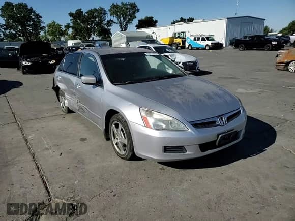 2007 Honda Accord LX SE with VIN 1HGCM55307A125412, listed as a Copart auction lot 65572495 with 230,048 mi miles and Salvage title. Bid and sale history available at DreamBid. Image 13.