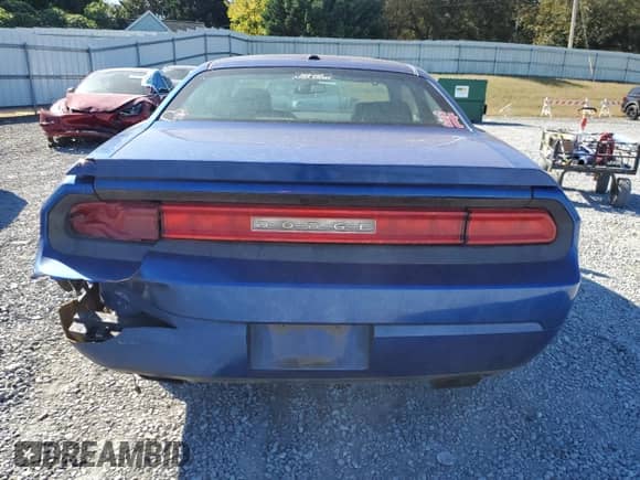 2012 Dodge Challenger R/T Plus z VIN 2C3CDYBT7CH238858, wystawiony jako Copart lot #82594205 z przebiegiem 269 716 mil mil oraz Czysty tytuł • Clean title. Historia ofert i sprzedaży dostępna na DreamBid. Obrazek 6.