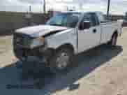 2005 Ford F-150 XL z VIN 1FTRF12285KF11204, wystawiony jako Copart lot #85546535 z przebiegiem 181 689 mil mil oraz Szkoda całkowita • Salvage title. Historia ofert i sprzedaży dostępna na DreamBid. Obrazek 1.