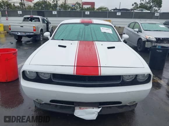 2013 Dodge Challenger SXT with VIN 2C3CDYAG7DH736726, listed as a IAAI auction lot 41530042 with 129,259 mi miles and . Bid and sale history available at DreamBid. Image 12.