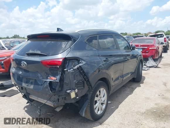 2020 Hyundai Tucson Value с VIN KM8J33A43LU262683, выставлен на аукционе IAAI как лот 42422017 с пробегом 217 906 миль миль и . История ставок и продаж доступна на DreamBid. Изображение 4.