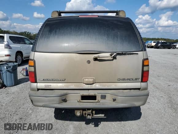 2005 Chevrolet Suburban LS z VIN 3GNFK16Z85G223199, wystawiony jako Copart lot #71655784 z przebiegiem Nie podano mil oraz Szkoda całkowita • Salvage title. Historia ofert i sprzedaży dostępna na DreamBid. Obrazek 6.