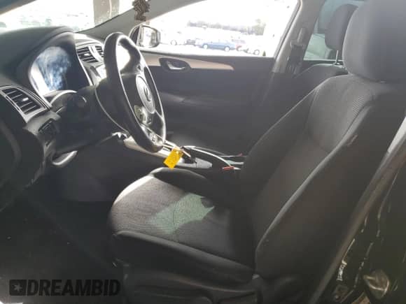 2019 Nissan Sentra SV z VIN 3N1AB7AP3KY366260, wystawiony jako Copart lot #81927115 z przebiegiem 117 757 mil mil oraz Szkoda całkowita • Salvage title. Historia ofert i sprzedaży dostępna na DreamBid. Obrazek 7.