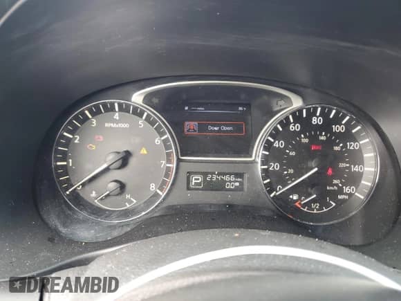 2014 Nissan Pathfinder Platinum с VIN 5N1AR2MN3EC731728, выставлен на аукционе Copart как лот 82391465 с пробегом 234 466 миль миль и Чистый • Clean title. История ставок и продаж доступна на DreamBid. Изображение 9.