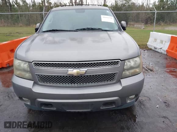 2009 Chevrolet Tahoe 1LT z VIN 1GNEC23359R235413, wystawiony jako IAAI lot #41661328 z przebiegiem 207 225 mil mil oraz . Historia ofert i sprzedaży dostępna na DreamBid. Obrazek 12.