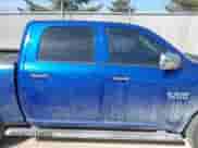 2016 Ram 1500 Outdoorsman z VIN 1C6RR7LGXGS421888, wystawiony jako IAAI lot #41776909 z przebiegiem 90 451 mil mil oraz . Historia ofert i sprzedaży dostępna na DreamBid. Obrazek 13.