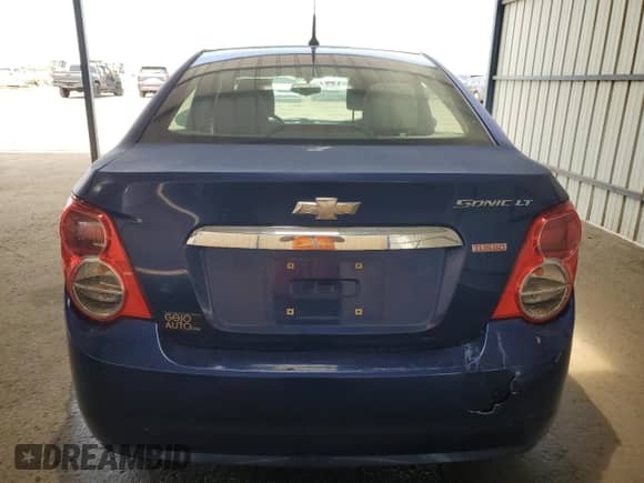 2014 Chevrolet Sonic LT с VIN 1G1JC5SBXE4161617, выставлен на аукционе Copart как лот 65246425 с пробегом 103 270 миль миль и Чистый • Clean title. История ставок и продаж доступна на DreamBid. Изображение 6.