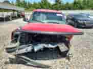 2000 Chevrolet Tahoe LS с VIN 1GNEC13T6YJ161264, выставлен на аукционе Copart как лот 64282905 с пробегом 243 853 миль миль и Списание • Salvage title. История ставок и продаж доступна на DreamBid. Изображение 5.