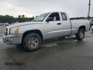 2007 Dodge Dakota ST с VIN 1D7HE22K57S224318, выставлен на аукционе Copart как лот 62765175 с пробегом 114 538 миль миль и На запчасти • Non repairable. История ставок и продаж доступна на DreamBid. Изображение 1.