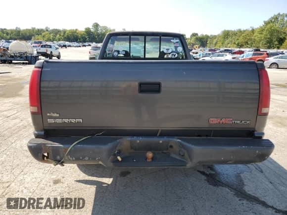 1993 GMC Sierra 1500 с VIN 1GTDC14Z2PE539076, выставлен на аукционе Copart как лот 71788105 с пробегом 128 840 миль миль и Списание • Salvage title. История ставок и продаж доступна на DreamBid. Изображение 6.