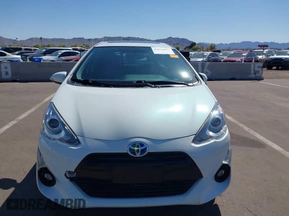 2015 Toyota Prius One z VIN JTDKDTB37F1089798, wystawiony jako IAAI lot #41838827 z przebiegiem 137 655 mil mil oraz . Historia ofert i sprzedaży dostępna na DreamBid. Obrazek 6.