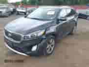 2017 Kia Sorento SX z VIN 5XYPKDA57HG337832, wystawiony jako IAAI lot #43106070 z przebiegiem 99 466 mil mil oraz . Historia ofert i sprzedaży dostępna na DreamBid. Obrazek 6.