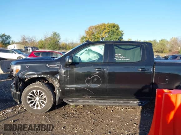 2020 GMC Sierra 1500 AT4 z VIN 1GTP9EED7LZ116440, wystawiony jako IAAI lot #43374469 z przebiegiem 63 184 mil mil oraz . Historia ofert i sprzedaży dostępna na DreamBid. Obrazek 15.