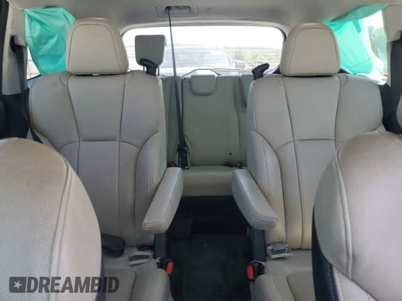 2019 Subaru Ascent Limited with VIN 4S4WMAPD3K3461963, listed as a Copart auction lot 66125135 with 101,609 mi miles and Salvage title. Bid and sale history available at DreamBid. Image 10.