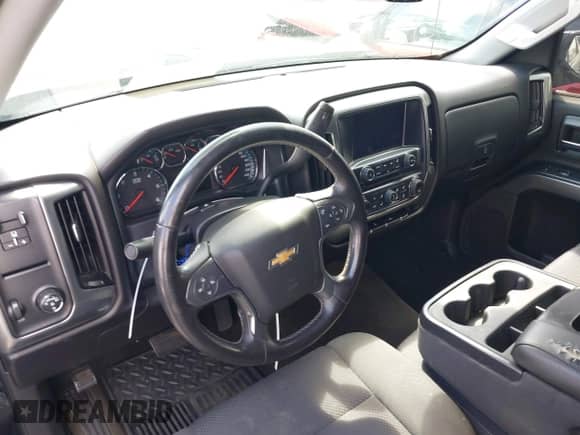2017 Chevrolet Silverado 1500 LT с VIN 3GCPCREC3HG119634, выставлен на аукционе IAAI как лот 43253768 с пробегом 127 761 миль миль и . История ставок и продаж доступна на DreamBid. Изображение 20.