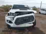 2021 Toyota Tacoma SR5 с VIN 5TFAZ5CN3MX115168, выставлен на аукционе IAAI как лот 43085128 с пробегом 58 720 миль миль и . История ставок и продаж доступна на DreamBid. Изображение 12.