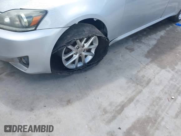 2012 Lexus IS 250 z VIN JTHCF5C20C5055978, wystawiony jako IAAI lot #42840235 z przebiegiem 151 555 mil mil oraz . Historia ofert i sprzedaży dostępna na DreamBid. Obrazek 19.