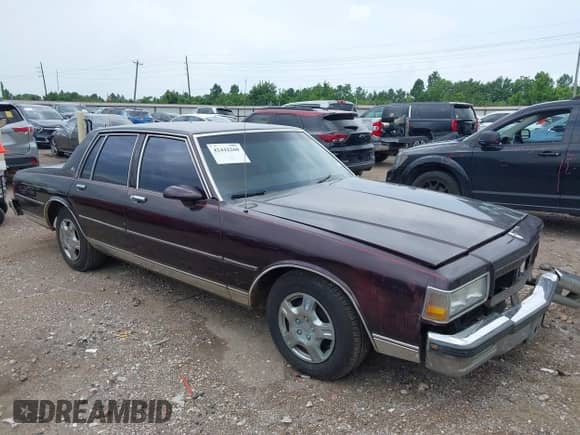 1990 Chevrolet Caprice с VIN 1G1BN54E9LR104492, выставлен на аукционе IAAI как лот 42442260 с пробегом 39 468 миль миль и . История ставок и продаж доступна на DreamBid. Изображение 1.