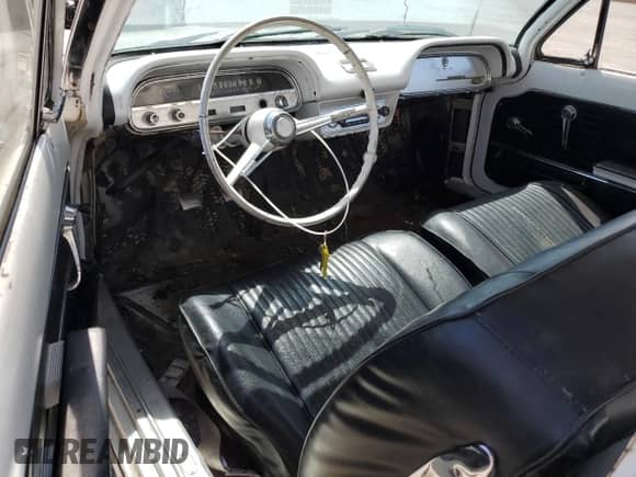 1961 Chevrolet Corvair с VIN 109270131793, выставлен на аукционе Copart как лот 62970835 с пробегом 33 108 миль миль и Чистый • Clean title. История ставок и продаж доступна на DreamBid. Изображение 8.