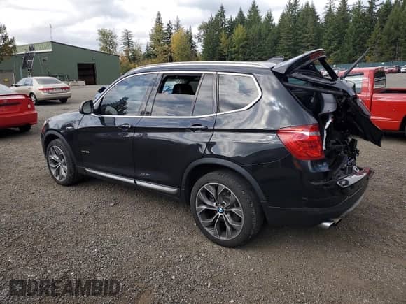 2017 BMW X3 sDrive28i с VIN 5UXWZ7C59H0V86210, выставлен на аукционе Copart как лот 81529695 с пробегом 96 998 миль миль и Списание • Salvage title. История ставок и продаж доступна на DreamBid. Изображение 2.