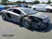 2018 Lamborghini Aventador S with VIN ZHWUG4ZD9JLA06724, listed as a Copart auction lot 62744245 with 18,738 mi miles and Salvage title. Bid and sale history available at DreamBid. Image 4.