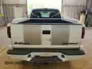 2003 Chevrolet S-10 LS с VIN 1GCCS14X138169325, выставлен на аукционе Copart как лот 52531625 с пробегом 89 181 миль миль и Списание • Salvage title. История ставок и продаж доступна на DreamBid. Изображение 6.