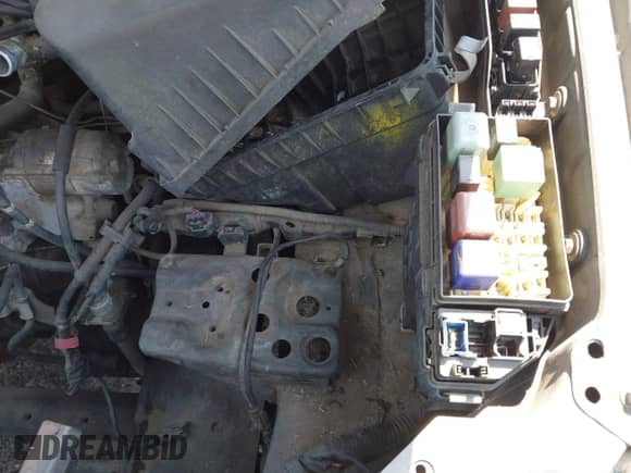 2001 Toyota Camry CE с VIN 4T1BG22KX1U025153, выставлен на аукционе IAAI как лот 42897618 с пробегом Не указан миль и . История ставок и продаж доступна на DreamBid. Изображение 14.