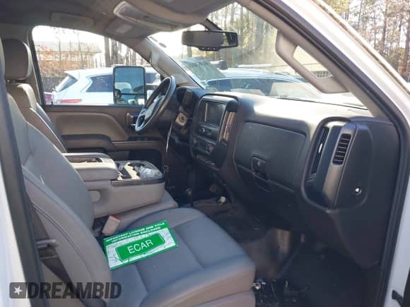2019 Chevrolet Silverado 2500HD z VIN 2GB2KREG7K1219823, wystawiony jako IAAI lot #41363048 z przebiegiem 256 734 mil mil oraz . Historia ofert i sprzedaży dostępna na DreamBid. Obrazek 5.