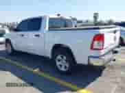 2023 Ram 1500 Big Horn z VIN 1C6RREFG4PN670346, wystawiony jako IAAI lot #43306527 z przebiegiem 90 836 mil mil oraz . Historia ofert i sprzedaży dostępna na DreamBid. Obrazek 3.