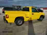 2001 GMC Sierra 1500 SL с VIN 1GTEC14V11Z190185, выставлен на аукционе Copart как лот 84305304 с пробегом 245 190 миль миль и На запчасти • Non repairable. История ставок и продаж доступна на DreamBid. Изображение 3.