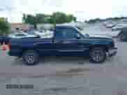 2005 Chevrolet Silverado 1500 Work Truck with VIN 1GCEC14X55Z194229, listed as a IAAI auction lot 42685614 with 213,723 mi miles and . Bid and sale history available at DreamBid. Image 13.