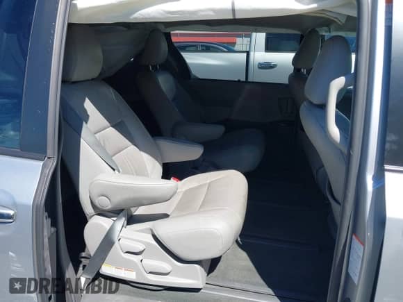 2015 Toyota Sienna Limited with VIN 5TDDK3DC5FS126524, listed as a IAAI auction lot 42724732 with 98,946 mi miles and . Bid and sale history available at DreamBid. Image 8.