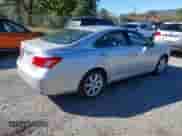 2007 Lexus ES 330 z VIN JTHBJ46G972114707, wystawiony jako IAAI lot #43483625 z przebiegiem 237 593 mil mil oraz . Historia ofert i sprzedaży dostępna na DreamBid. Obrazek 4.