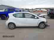 2015 Toyota Prius One z VIN JTDKDTB38F1576685, wystawiony jako IAAI lot #43028634 z przebiegiem 153 700 mil mil oraz . Historia ofert i sprzedaży dostępna na DreamBid. Obrazek 14.