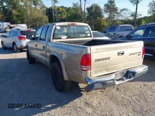 2004 Dodge Dakota SLT with VIN 1D7HL48K84S538386, listed as a IAAI auction lot 43407250 with 274,350 mi miles and . Bid and sale history available at DreamBid. Image 3.