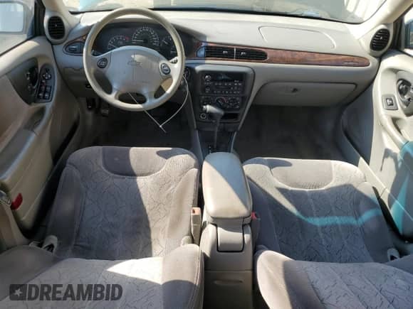 2001 Chevrolet Malibu LS с VIN 1G1NE52J216166814, выставлен на аукционе Copart как лот 62663764 с пробегом 164 302 миль миль и Списание • Salvage title. История ставок и продаж доступна на DreamBid. Изображение 8.