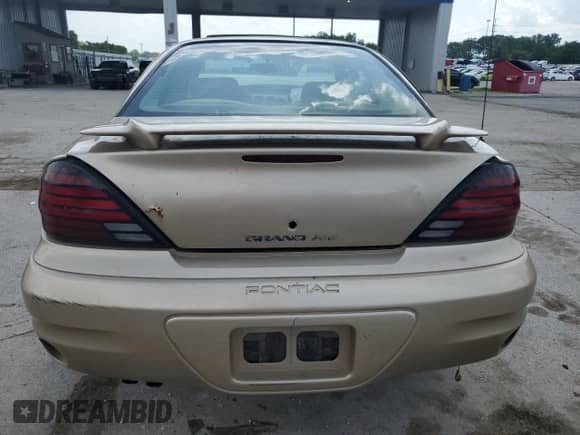 2004 Pontiac Grand Am SE1 с VIN 1G2NF52F34M520313, выставлен на аукционе Copart как лот 62160695 с пробегом 240 696 миль миль и Чистый • Clean title. История ставок и продаж доступна на DreamBid. Изображение 6.
