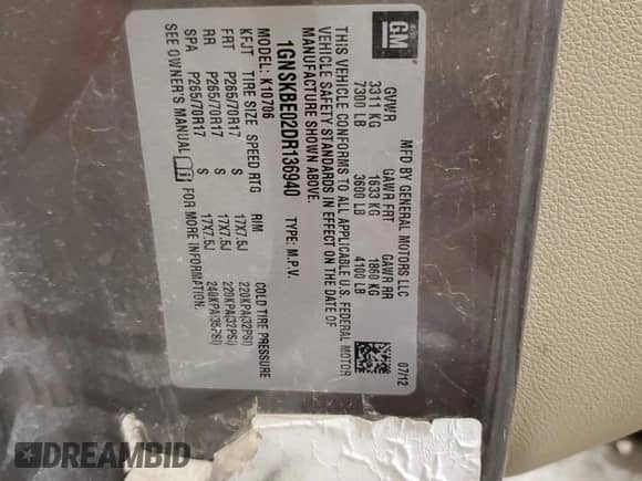 2013 Chevrolet Tahoe LT z VIN 1GNSKBE02DR136940, wystawiony jako Copart lot #70470485 z przebiegiem 183 364 mil mil oraz Czysty tytuł • Clean title. Historia ofert i sprzedaży dostępna na DreamBid. Obrazek 14.