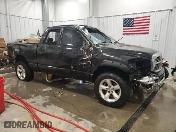 2008 Dodge 1500 ST with VIN 1D7HU18N18S549712, listed as a Copart auction lot 42039185 with 149,374 mi miles and Salvage title. Bid and sale history available at DreamBid. Image 4.
