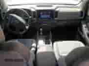 2024 Nissan Frontier Pro-X z VIN 1N6ED1EJ0RN634987, wystawiony jako Copart lot #50594295 z przebiegiem 352 mil mil oraz Szkoda całkowita • Salvage title. Historia ofert i sprzedaży dostępna na DreamBid. Obrazek 8.