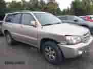 2006 Toyota Highlander w/3rd Row with VIN JTEEP21A260160311, listed as a IAAI auction lot 43440555 with 237,653 mi miles and . Bid and sale history available at DreamBid. Image 12.