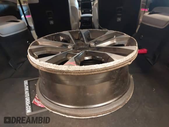 2021 Jeep Grand Cherokee Overland with VIN 1C4RJKDG7M8179023, listed as a IAAI auction lot 42739881 with 47,475 mi miles and . Bid and sale history available at DreamBid. Image 12.