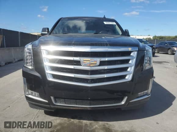 2016 Cadillac Escalade Luxury Collection with VIN 1GYS3BKJ4GR443527, listed as a Copart auction lot 89881695 with 165,884 mi miles and Clean title. Bid and sale history available at DreamBid. Image 5.